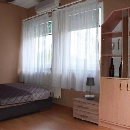 Pilikan Apartments - Park, Agroturism, Vineyard & Farm Cserszegtomaj Extérieur photo