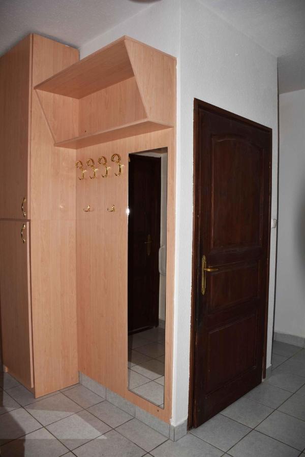 Apartment Pilikan - Park, Agroturism, Vineyard & Farm